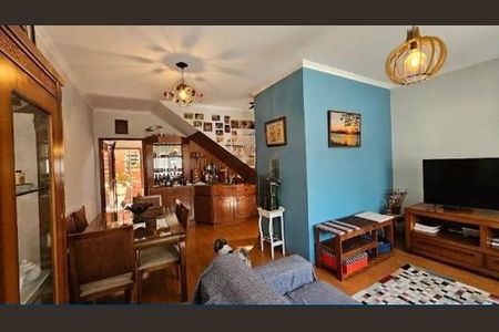 Casa à venda com 170m², 3 quartos e 2 vagas