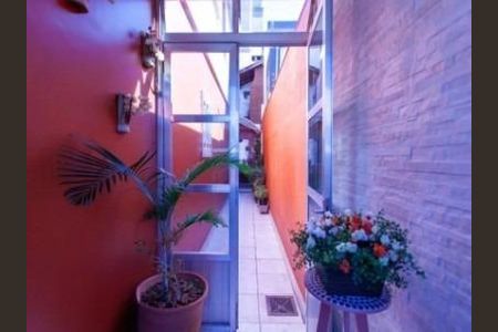 Casa à venda com 170m², 3 quartos e 2 vagas