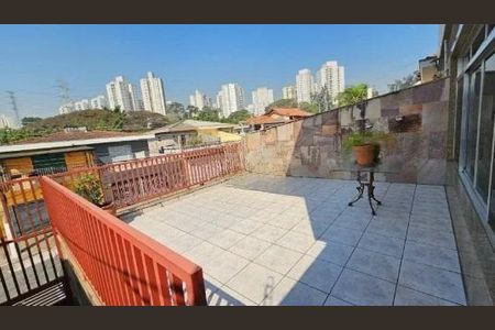 Casa à venda com 170m², 3 quartos e 2 vagas