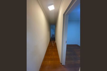 Casa à venda com 3 quartos, 130m² em Jardim Santo Elias, São Paulo