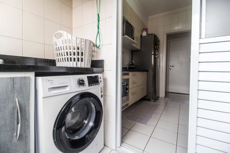 Apartamento para alugar com 55m², 2 quartos e 1 vaga Apartamento para alugar com 55m², 2 quartos e 1 vagaÁrea de Serviço