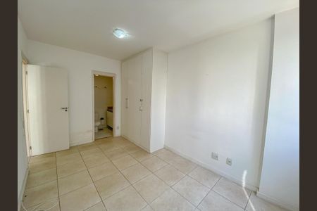 Apartamento à venda com 69m², 2 quartos e 1 vaga