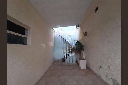 Casa à venda com 271m², 3 quartos e 4 vagas