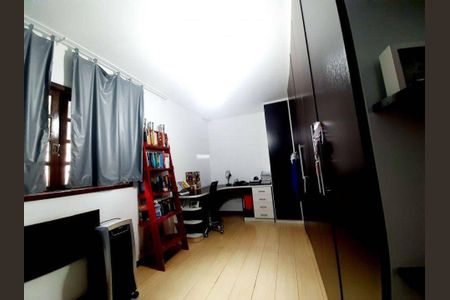 Casa à venda com 3 quartos, 271m² em Taquara, Rio de Janeiro