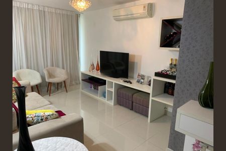 Apartamento à venda com 85m², 2 quartos e 2 vagas