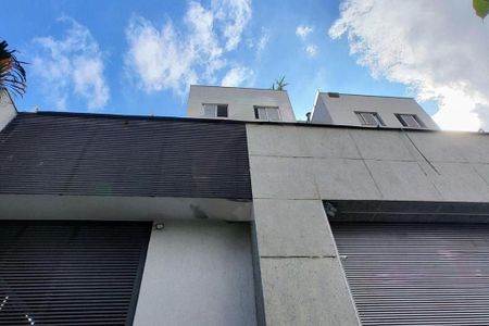 Apartamento à venda com 78m², 2 quartos e 2 vagas