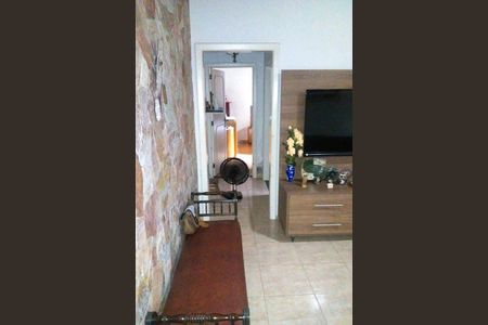 Casa à venda com 3 quartos, 200m² em Jardim Itacolomi, São Paulo