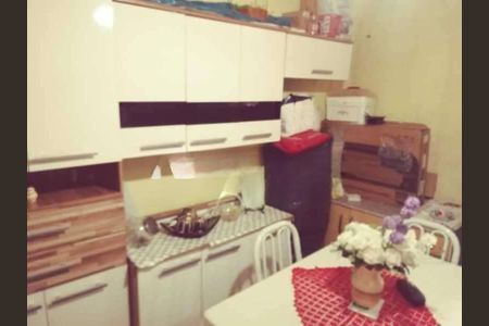 Casa à venda com 66m², 3 quartos e sem vaga