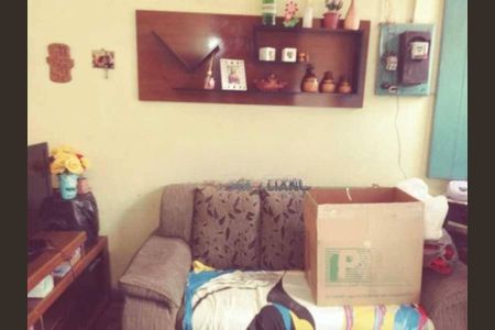 Casa à venda com 66m², 3 quartos e sem vaga