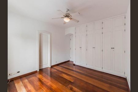 Casa à venda com 3 quartos, 463m² em Morumbi, São Paulo