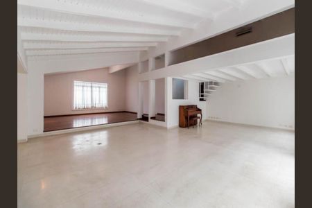Casa à venda com 463m², 3 quartos e 6 vagas