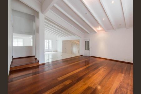 Casa à venda com 3 quartos, 463m² em Morumbi, São Paulo