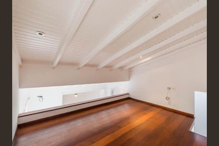 Casa à venda com 463m², 3 quartos e 6 vagas