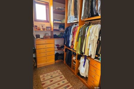 Casa à venda com 560m², 5 quartos e 4 vagas