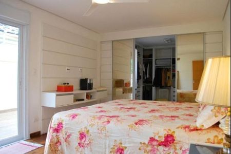 Casa de Condomínio à venda com 4 quartos, 300m² em Vila Nova Caledonia, São Paulo