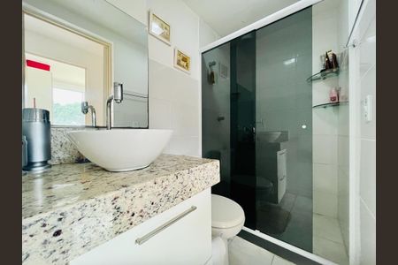 Apartamento à venda com 2 quartos, 55m² em Sapê, Niterói