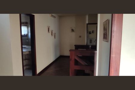 Casa à venda com 3 quartos, 400m² em Sapê, Niterói