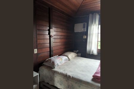 Casa à venda com 4 quartos, 360m² em Sapê, Niterói