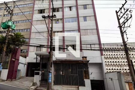 Apartamento à venda com 60m², 1 quarto e sem vagaFachada 
