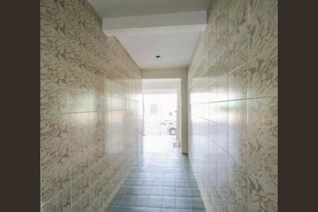 Casa à venda com 4 quartos, 233m² em Parque Boturussu, São Paulo