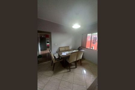 Casa à venda com 4 quartos, 175m² em Vila Jacuí, São Paulo