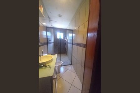 Casa à venda com 175m², 4 quartos e 2 vagas