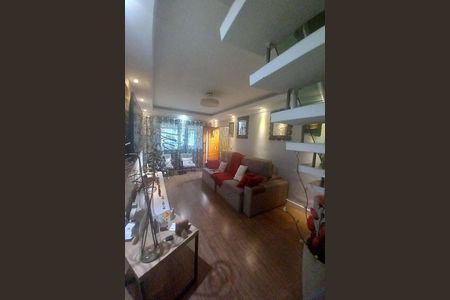 Casa à venda com 175m², 4 quartos e 2 vagas