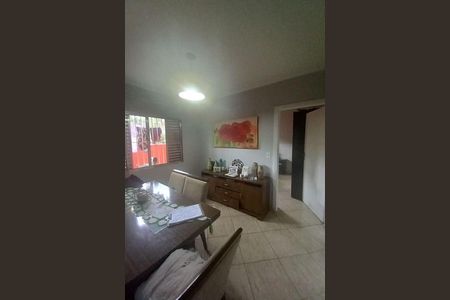 Casa à venda com 4 quartos, 175m² em Vila Jacuí, São Paulo