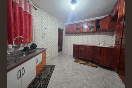 Casa à venda com 3 quartos, 136m² em Vila Paranagua, São Paulo