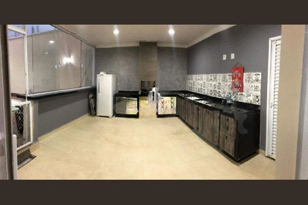 Casa à venda com 226m², 4 quartos e 4 vagas