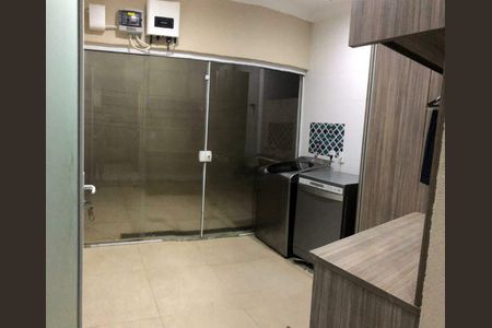 Casa à venda com 226m², 4 quartos e 4 vagas