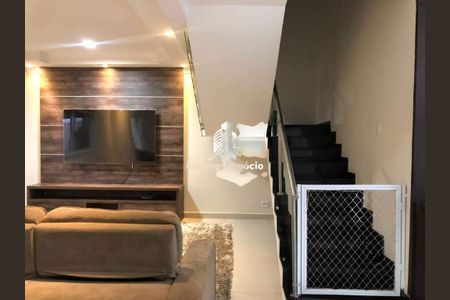 Casa à venda com 226m², 4 quartos e 4 vagas