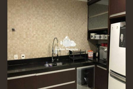 Casa à venda com 226m², 4 quartos e 4 vagas