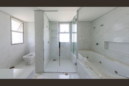 Apartamento à venda com 3 quartos, 130m² em Luxemburgo, Belo Horizonte