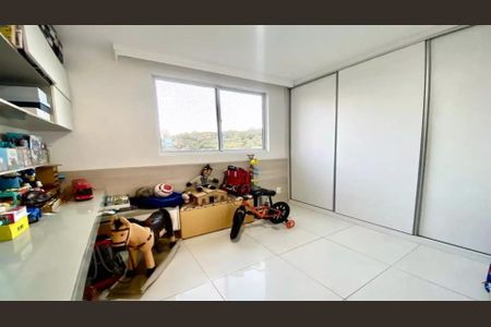 Apartamento à venda com 3 quartos, 69m² em Castelo, Belo Horizonte