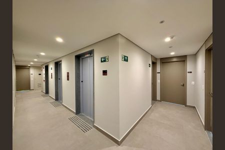 Studio à venda com 27m², 0 quarto e sem vagaHall Apartamento 