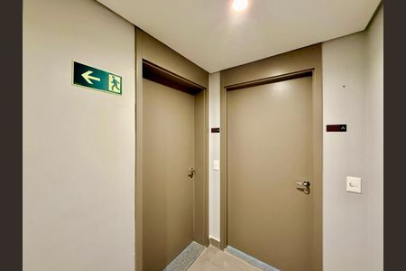 Studio à venda com 27m², 0 quarto e sem vagaHall Apartamento 