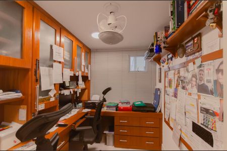 Apartamento para alugar com 101m², 4 quartos e 2 vagasEscritório