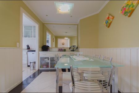 Apartamento para alugar com 101m², 4 quartos e 2 vagasCozinha