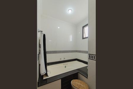 Apartamento para alugar com 101m², 4 quartos e 2 vagasBanheiro da Suíte master