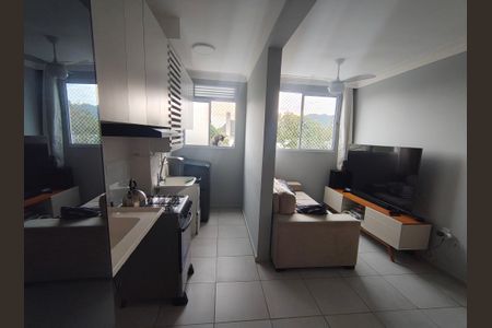 Cozinha de apartamento à venda com 2 quartos, 40m² em Taquara, Rio de Janeiro