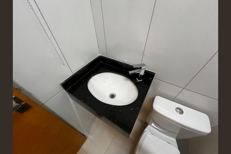 Apartamento para alugar com 40m², 2 quartos e sem vagaBanheiro Social