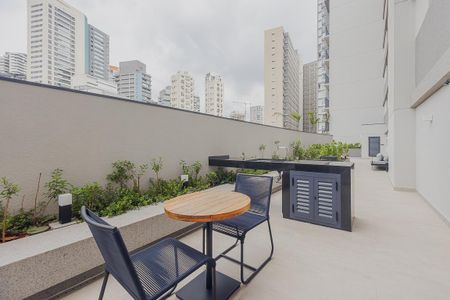 Studio para alugar com 28m², 1 quarto e 1 vagaPiscina