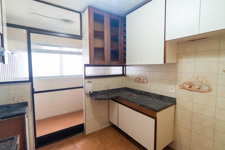 Apartamento à venda com 67m², 2 quartos e 1 vaga Apartamento à venda com 67m², 2 quartos e 1 vagaCozinha