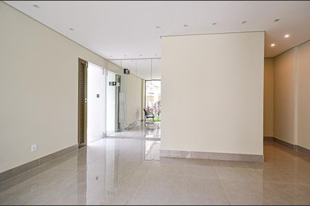 Apartamento à venda com 68m², 2 quartos e 2 vagasHall de Entrada