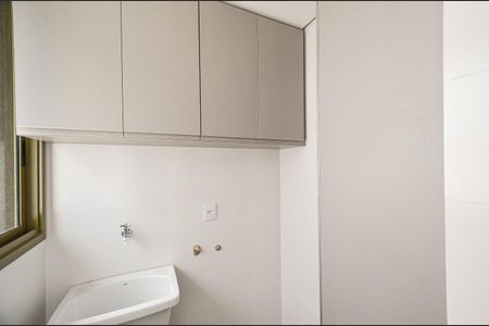 Apartamento à venda com 68m², 2 quartos e 2 vagasÁrea de Serviço 