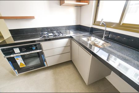 Apartamento à venda com 68m², 2 quartos e 2 vagasCozinha