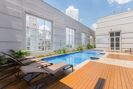 Apartamento à venda com 43m², 1 quarto e 1 vaga Apartamento à venda com 43m², 1 quarto e 1 vagaÁrea comum - Piscina