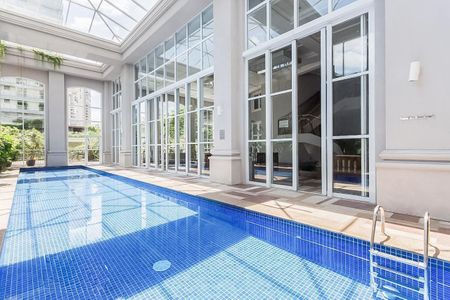 Apartamento à venda com 43m², 1 quarto e 1 vaga Apartamento à venda com 43m², 1 quarto e 1 vagaÁrea comum - Piscina