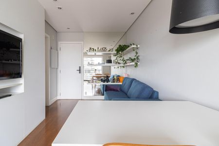 Apartamento à venda com 43m², 1 quarto e 1 vaga Apartamento à venda com 43m², 1 quarto e 1 vagaSala de Jantar